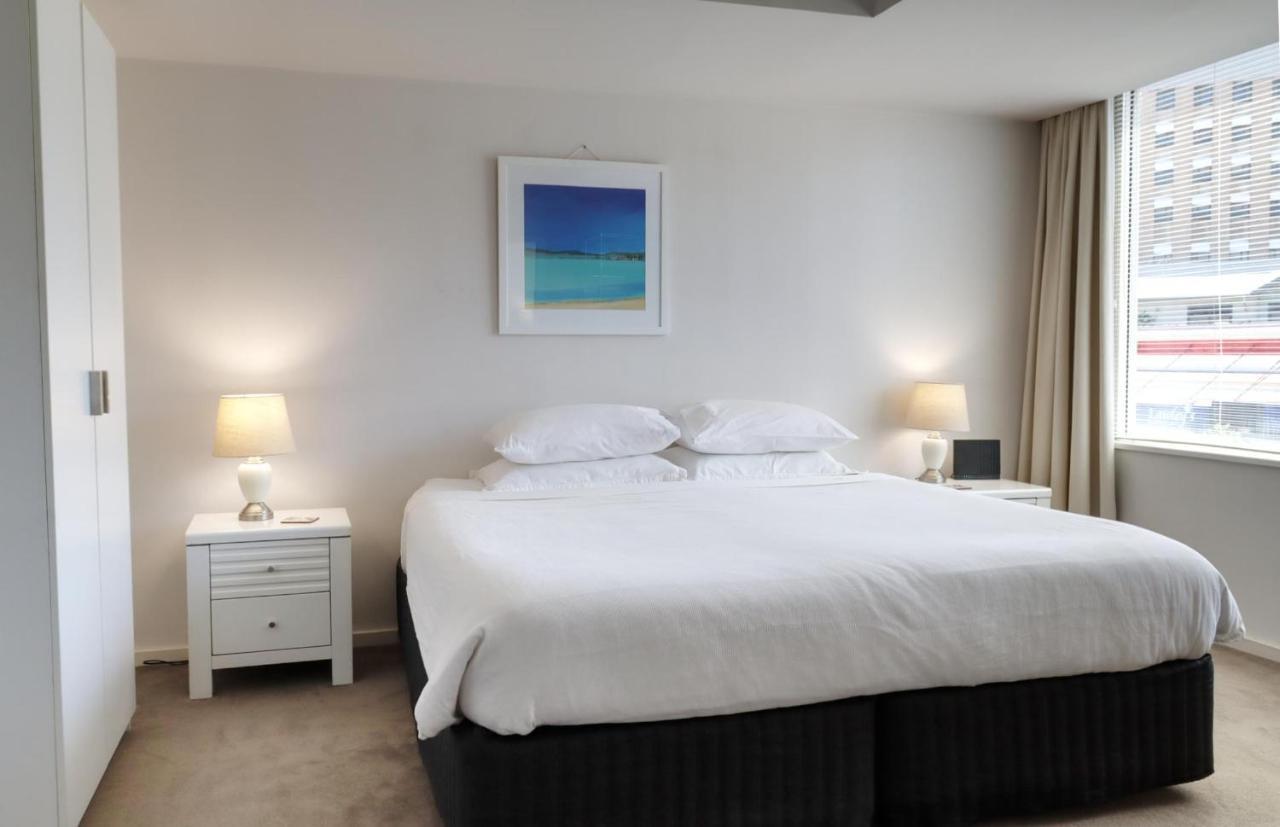 Appartement Fiveways Balcony, King Bed, Chef'S Kitchen à Fremantle Extérieur photo